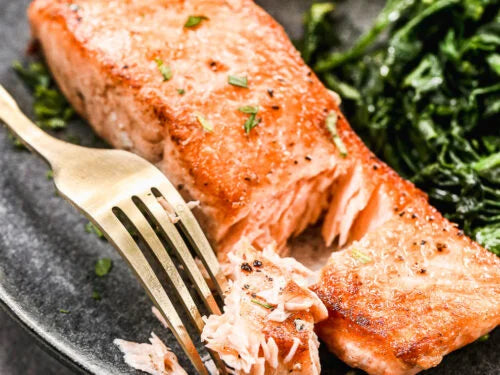 How to Cook Salmon in the Oven