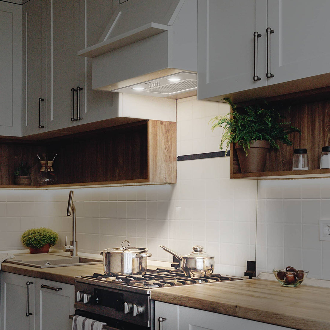 Ductless Range Hood for Apartments or Small Kitchens